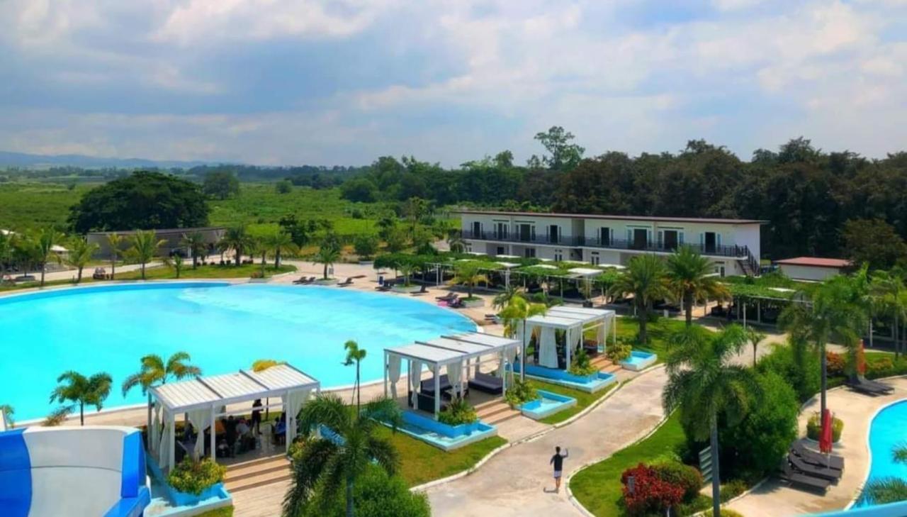 Rl Resort And Leisure Park Porac Buitenkant foto